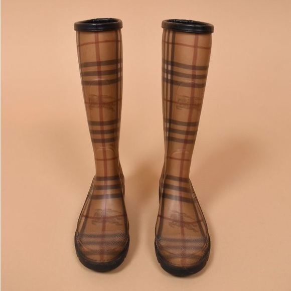 AUTHENTIC BURBERRY NOVA CHECK RUBBER RAIN BOOTS - Picture 1 of 10